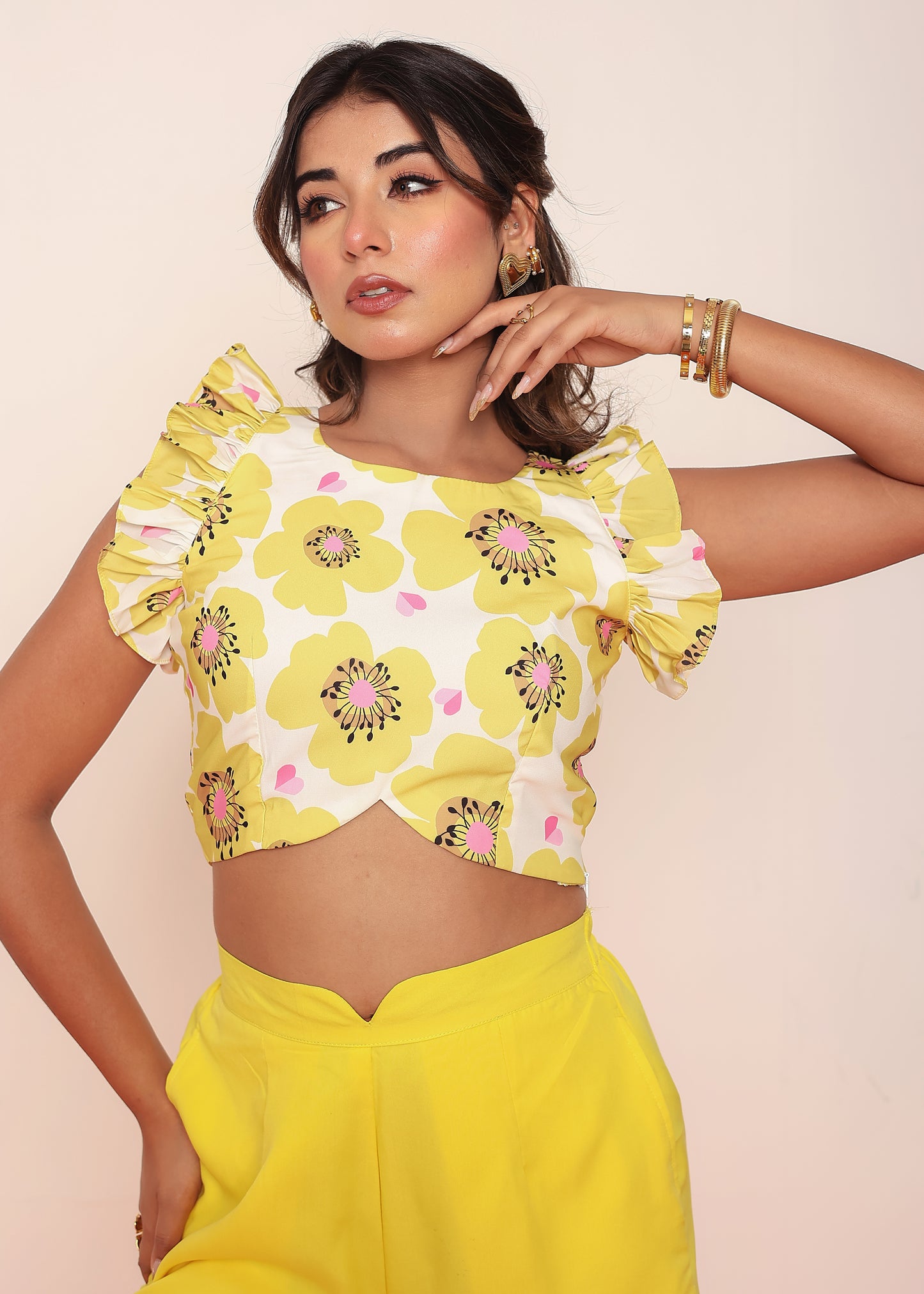 Printed bright yellow ruffled top