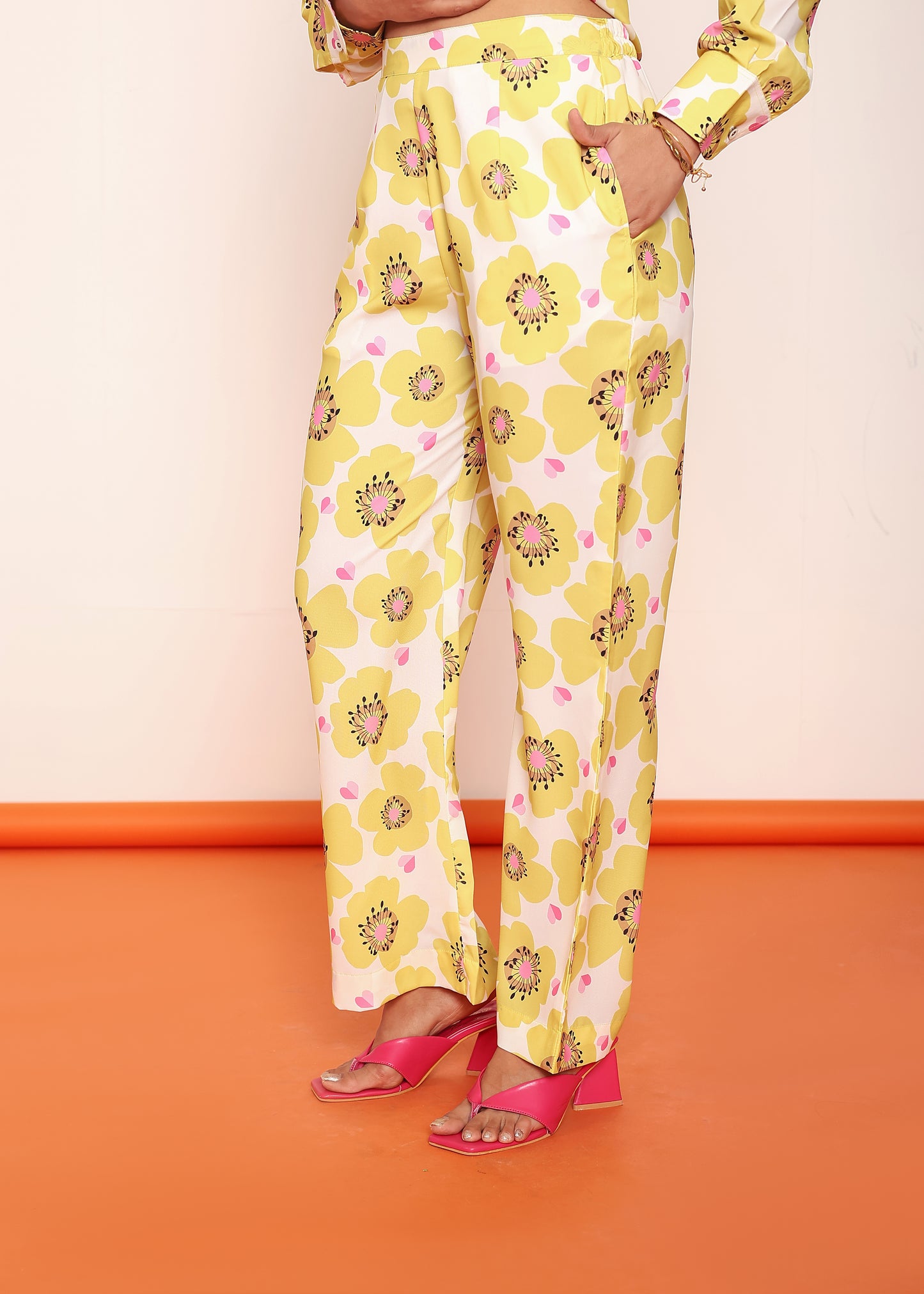 Printed pleated shirt & straight pant set
