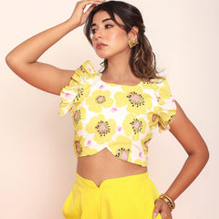 Printed ruffled top with shaped pant