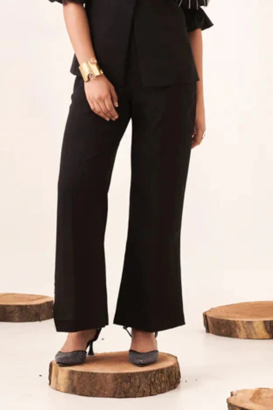 Black flared pant