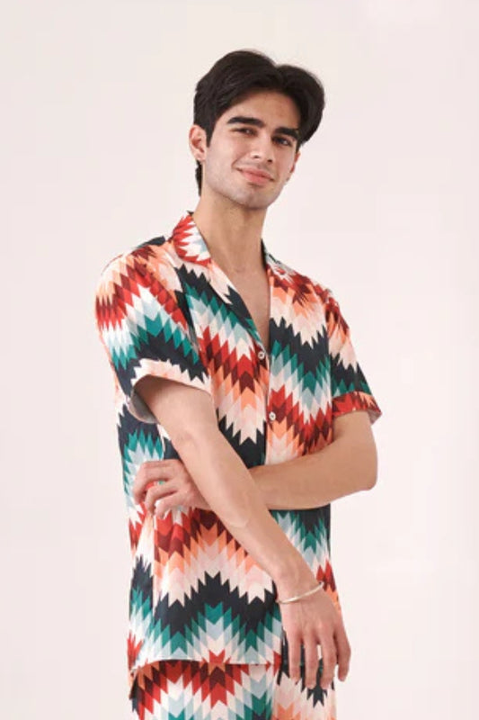Zig-zag printed shirt