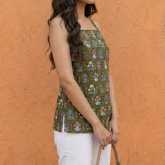 Women Green Floral Printed Cotton Short Kurti with Back Tie-Up Detail