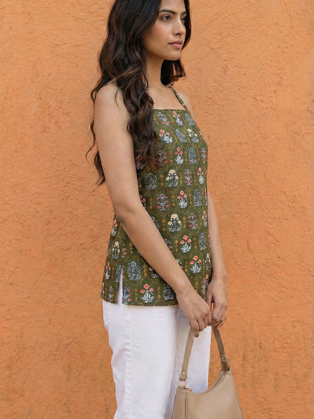 Women Green Floral Printed Cotton Short Kurti with Back Tie-Up Detail