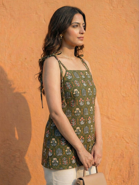 Women Deep Green Floral Printed Cotton Kurti with Shoulder Tie-Up
