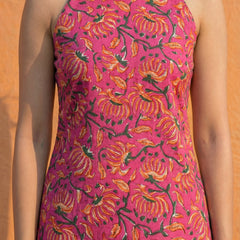 Women Pink Floral Printed Cotton Round Halter Kurti