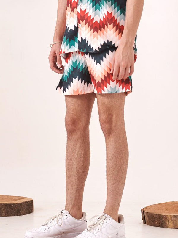Zig-zag printed shorts