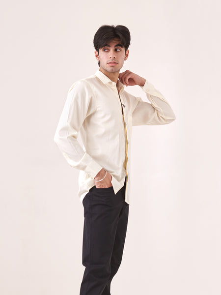 Bee Embroidered Shirt