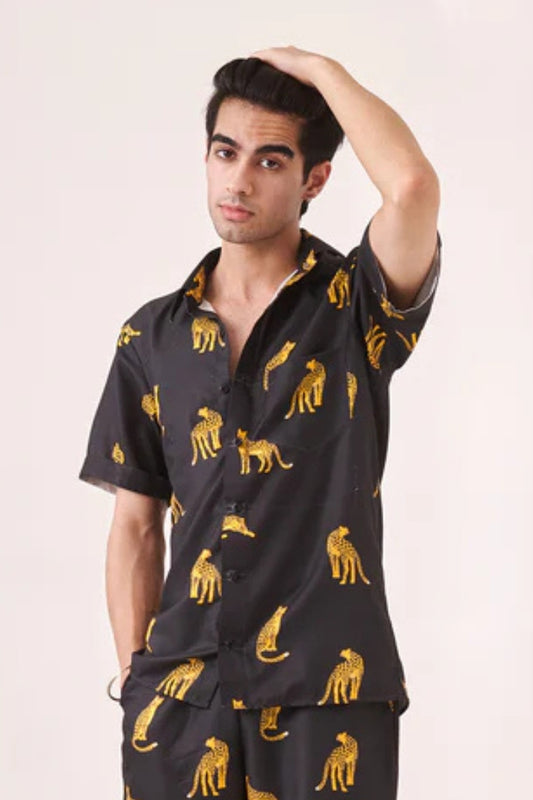 Leapard print shirt