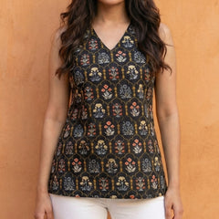 Women Black Floral Printed Cotton Halter Neck Short Kurti